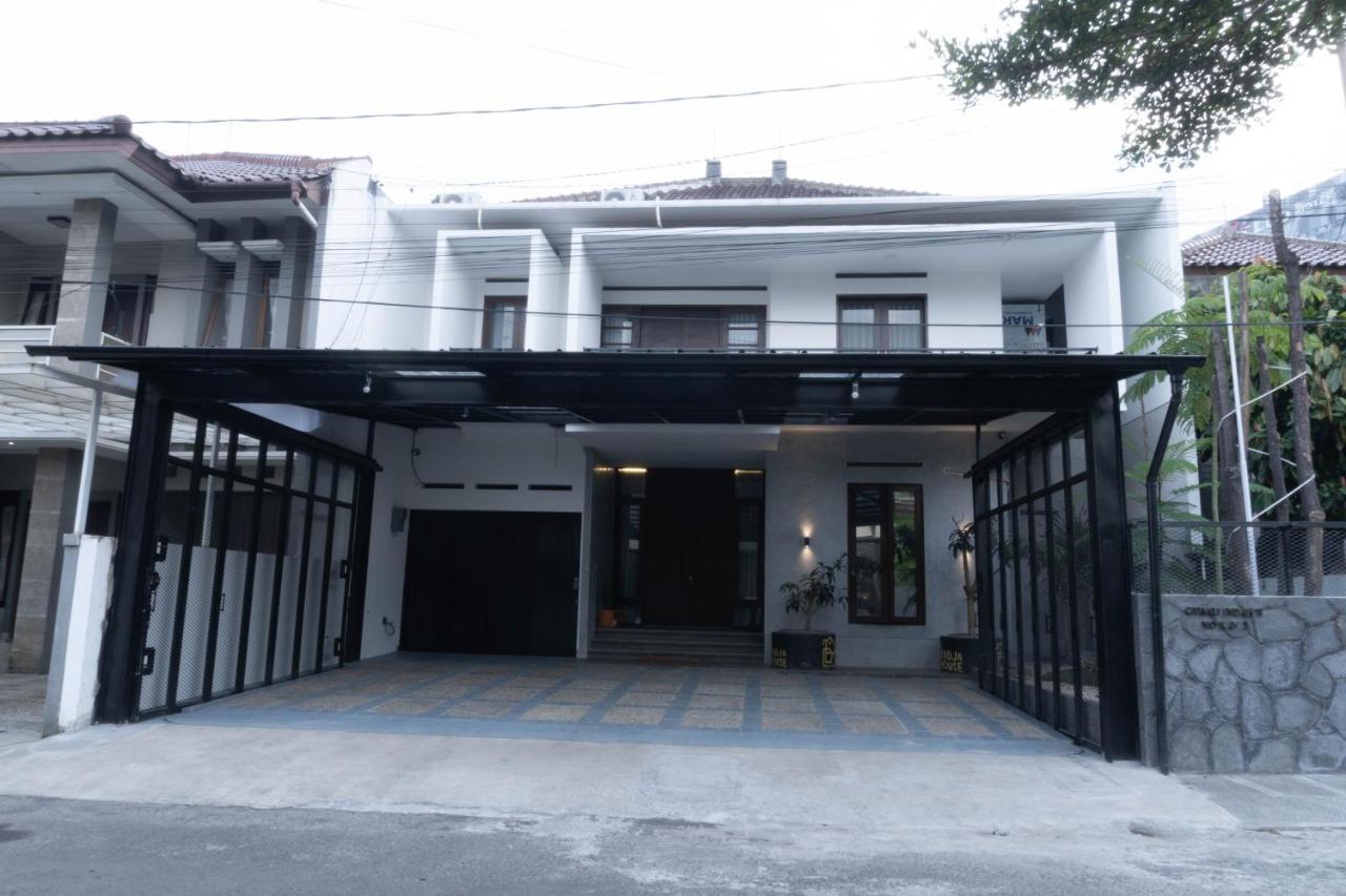 Radja House Cipaku Indah Villa Bandung Kültér fotó